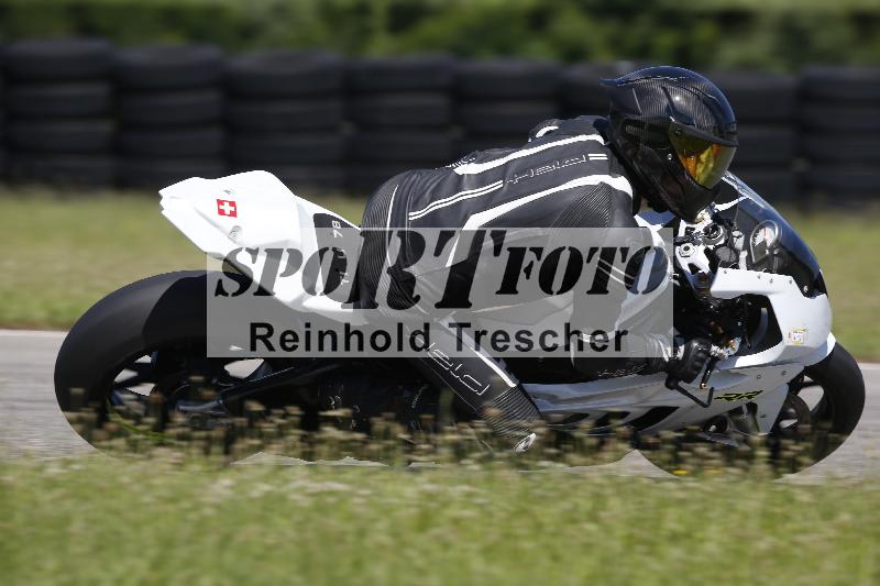 /37 08.07.2024 Plüss Moto Sport ADR/Freies Fahren/78